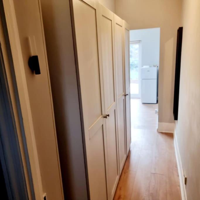 Stylish Apartment, Self Check-In, Ideal 4 Contractors, 25Mins To Gatwick Airport Thornton Heath エクステリア 写真